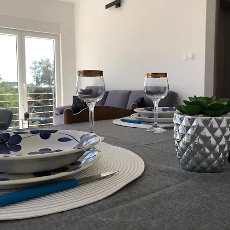 Apartman Filipa Apartment *